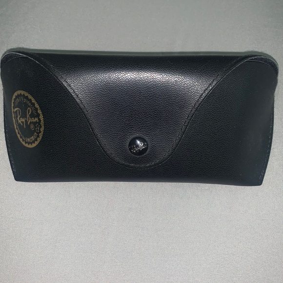 Sunglasses - Picture 1 of 3